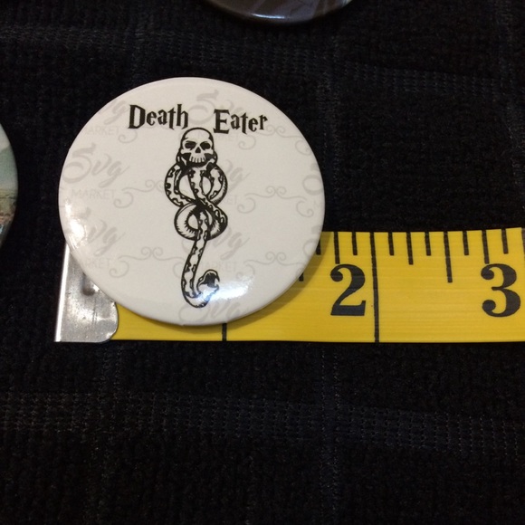 Harry Potter Set Of 6 Collectible Button Pins - Picture 4 of 10